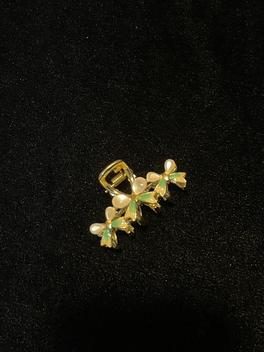 Mini Bow Charm Claw